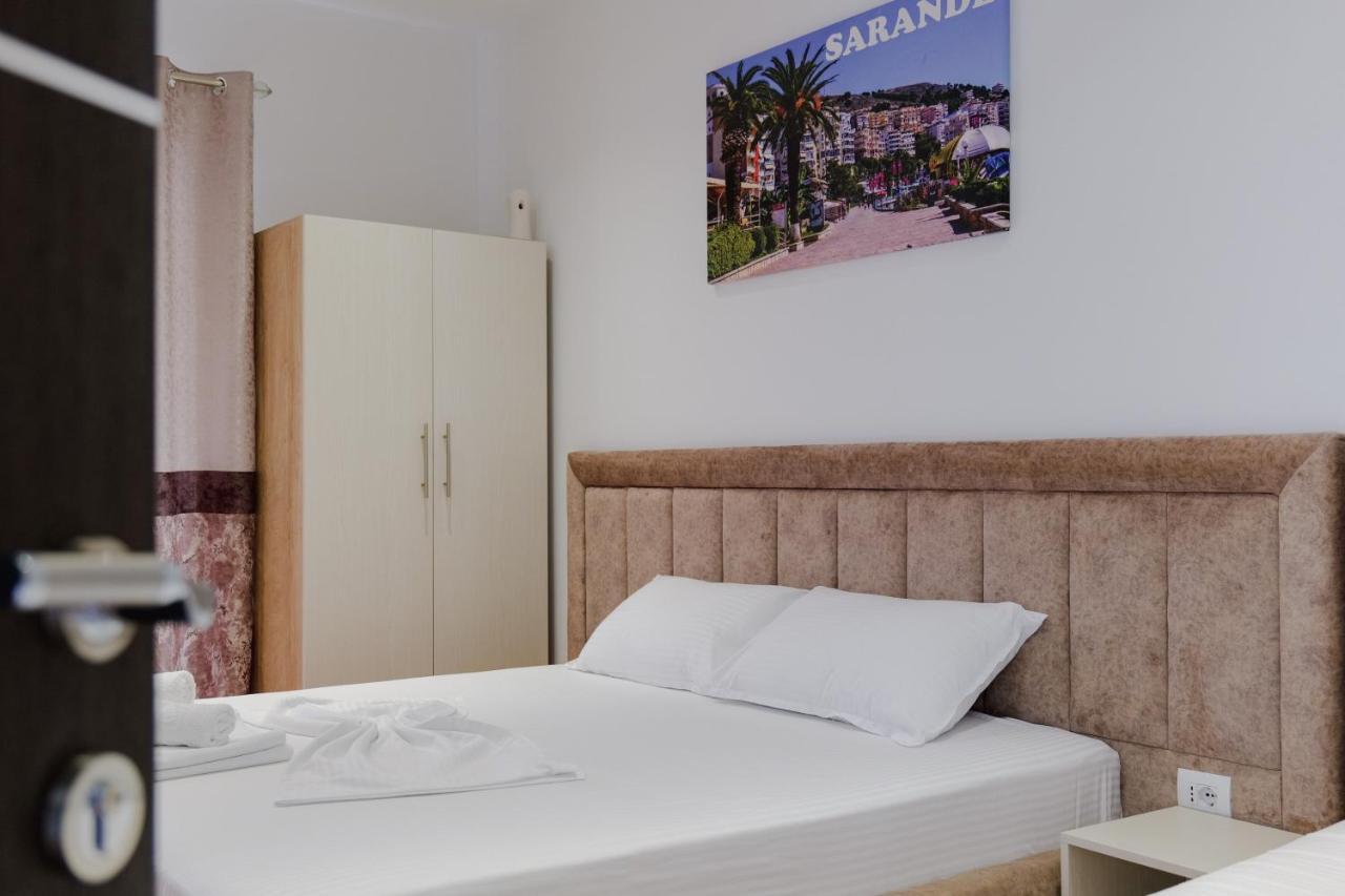 Osmani Rooms Саранде Екстериор снимка