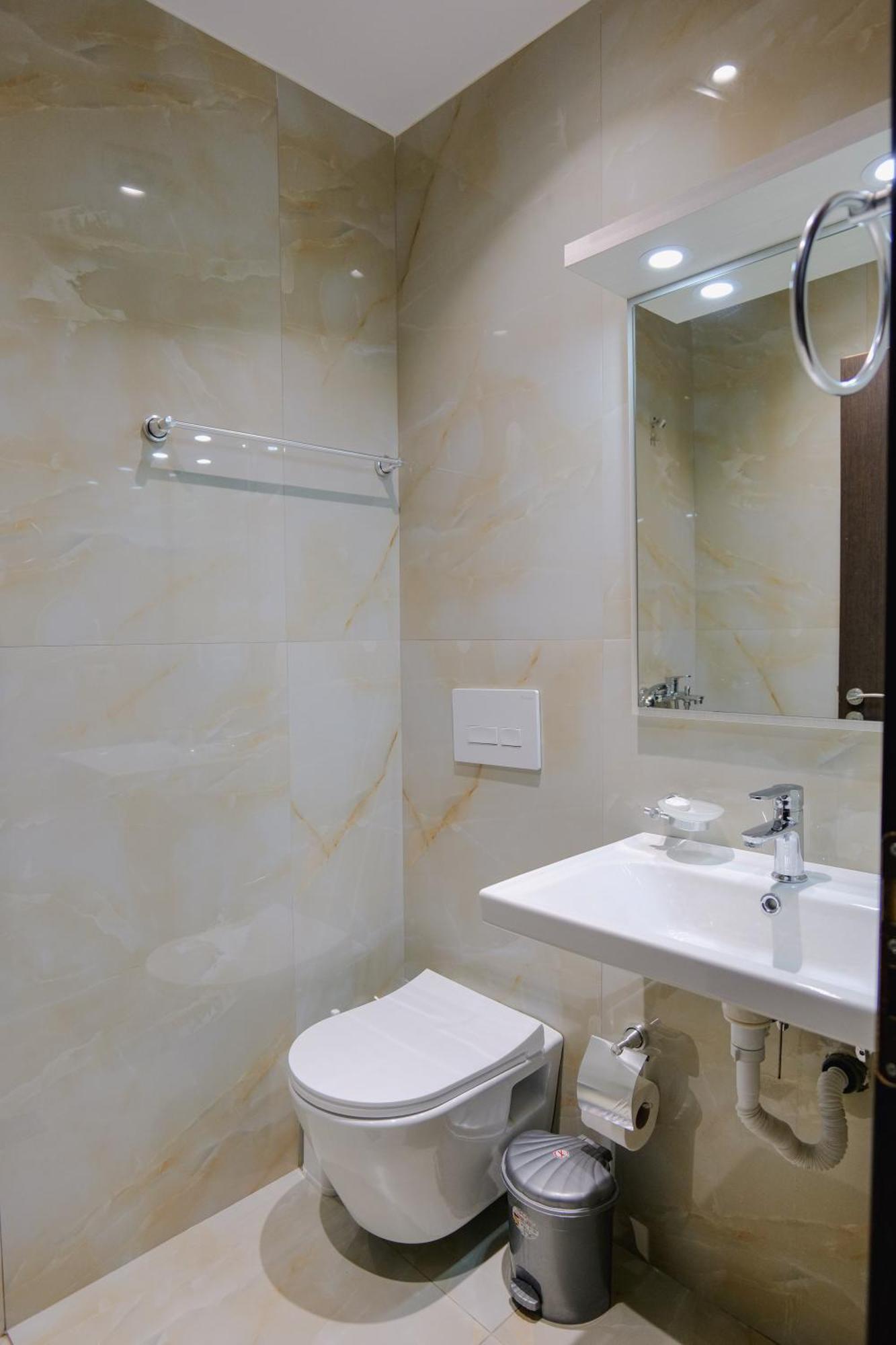 Osmani Rooms Саранде Екстериор снимка